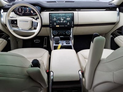 2023 Land Rover Range Rover SE