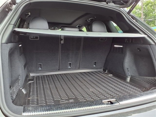 2023 Audi SQ5 Premium Plus