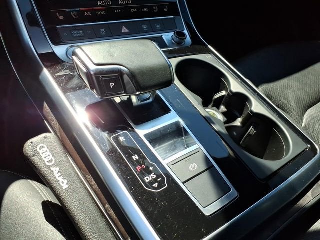 2020 Audi Q8 Premium Plus