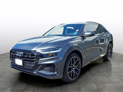 2020 Audi Q8 Premium Plus