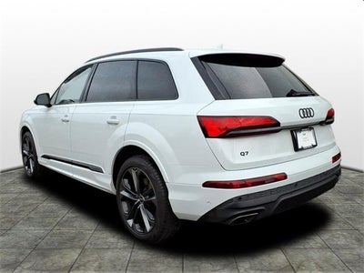 2025 Audi Q7 Premium Plus