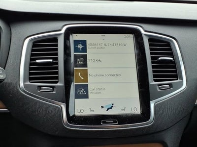 2022 Volvo XC90 Momentum