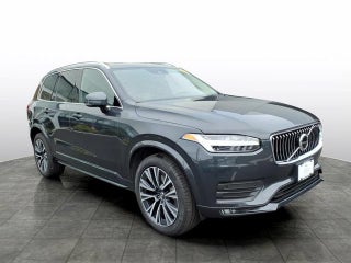 2022 Volvo XC90 Momentum