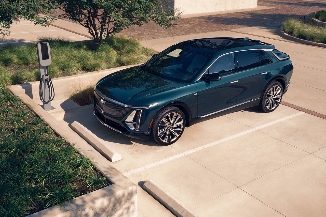 Crown Cadillac in Watchung NJ