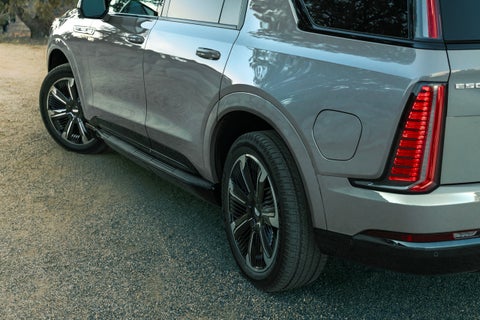 Crown Cadillac in Watchung NJ